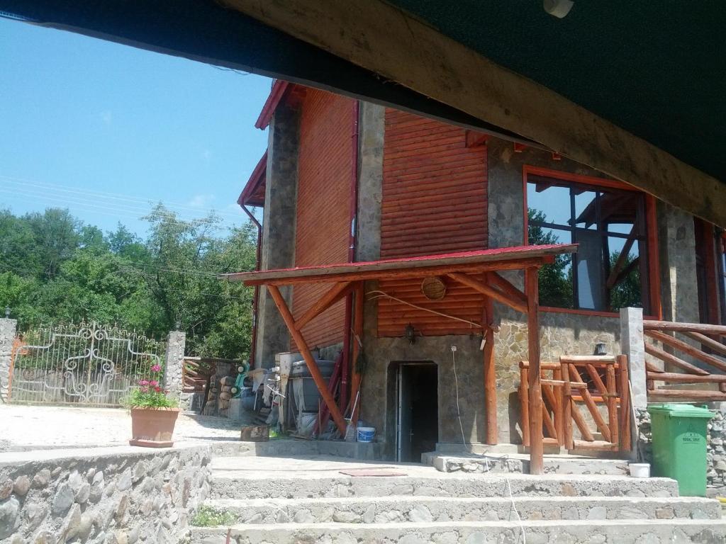 Pensiunea Magdalena Campulung Exterior photo